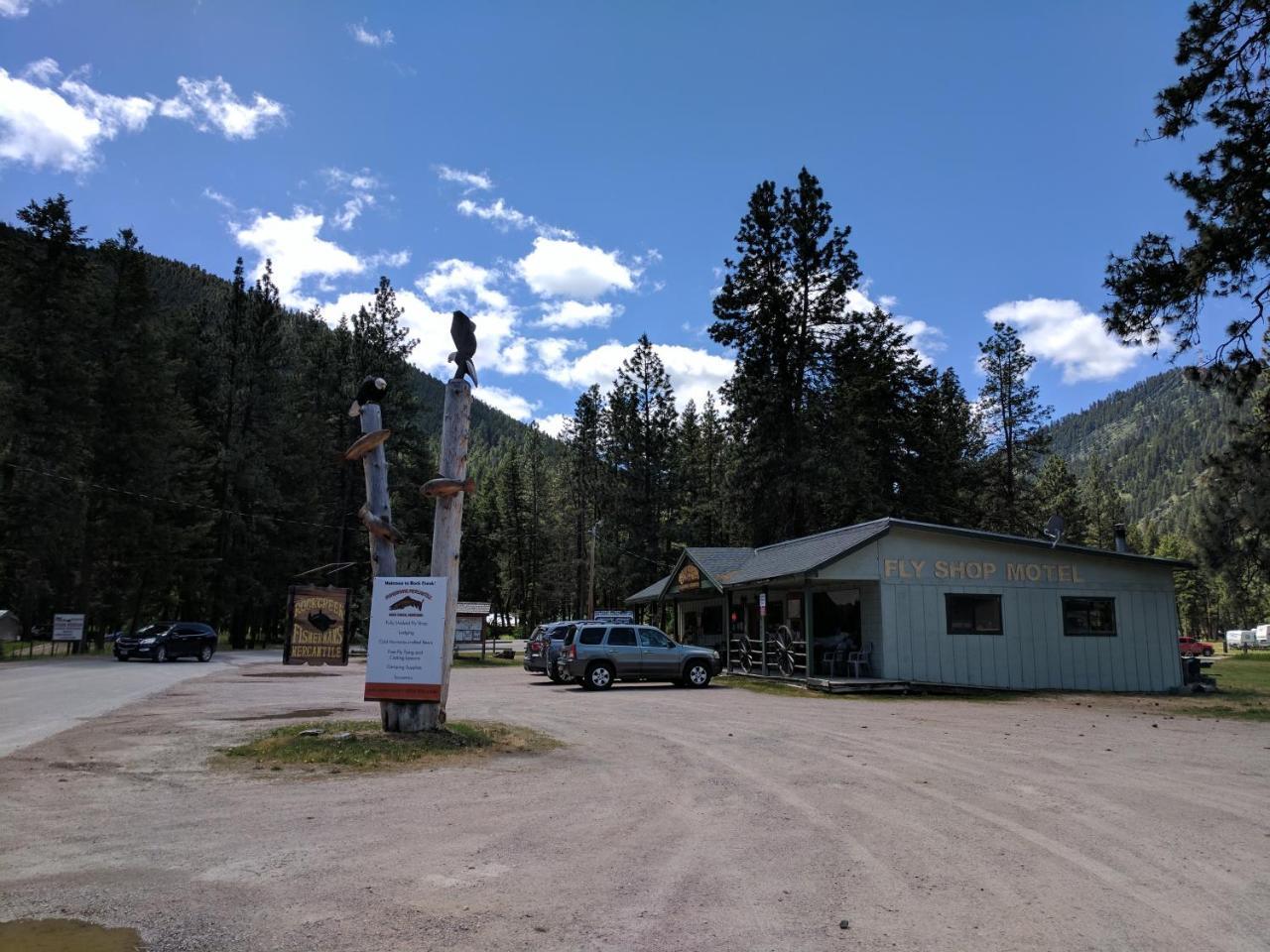 Clinton Rock Creek Mercantile & Motel מראה חיצוני תמונה